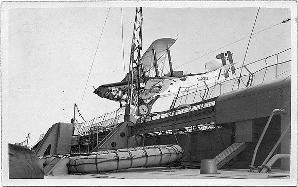 Fairey 111f S1220