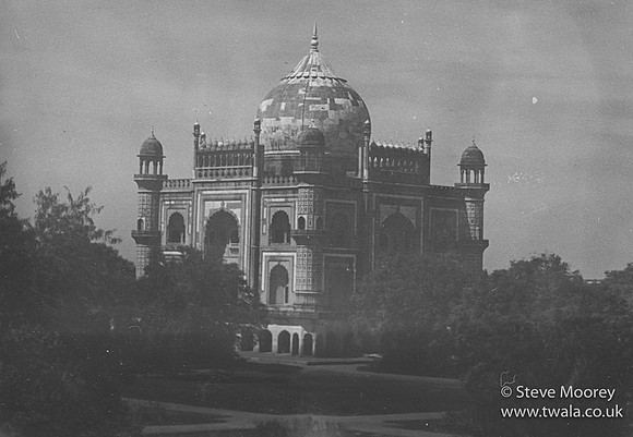 SAFADAR JUNG